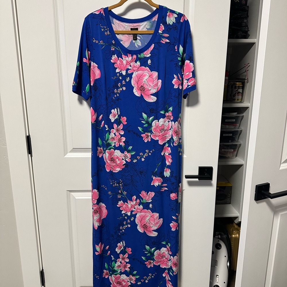 Floral Blue Maxi Dress